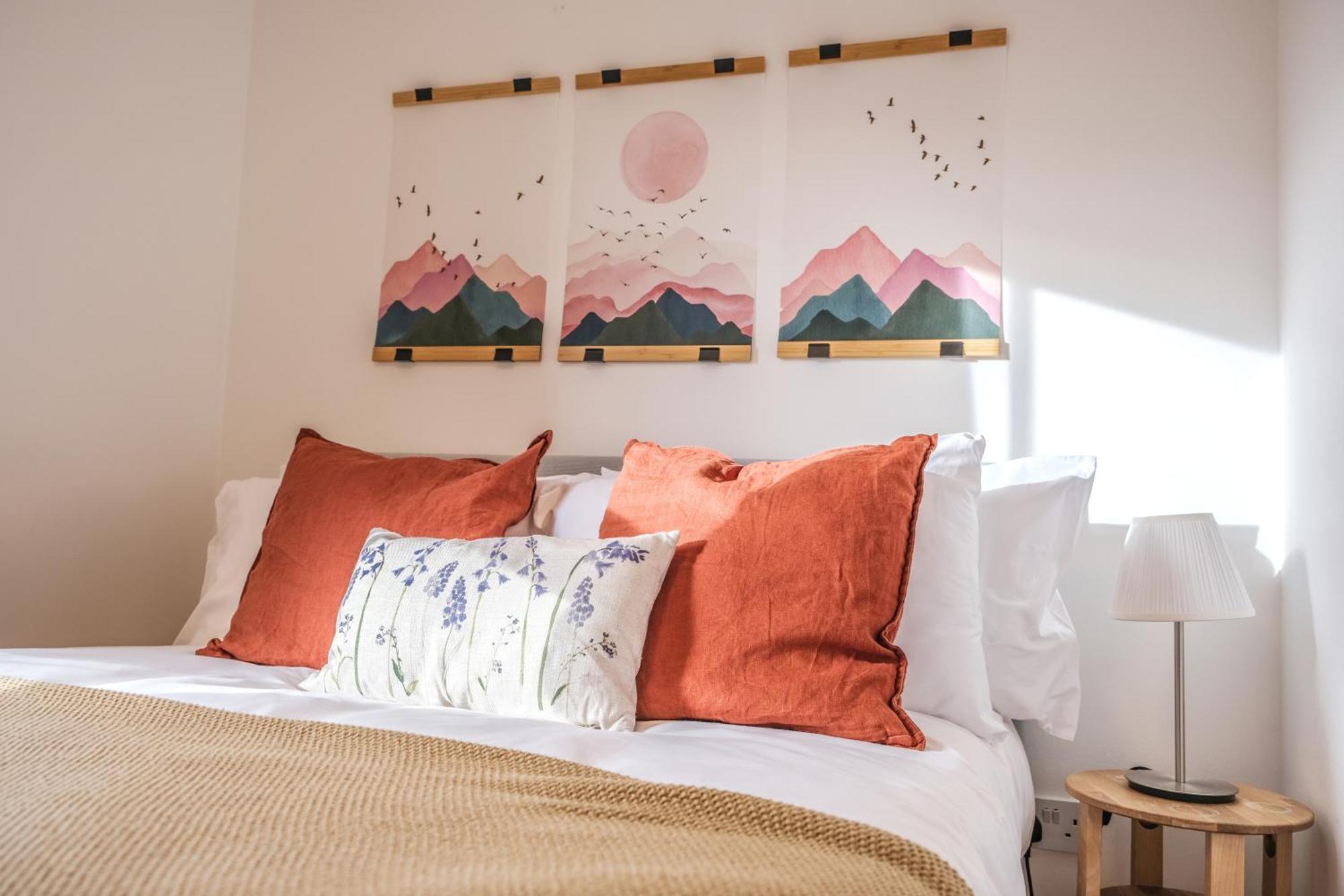 Charming 2br In Centre With Free Parking Apartamento