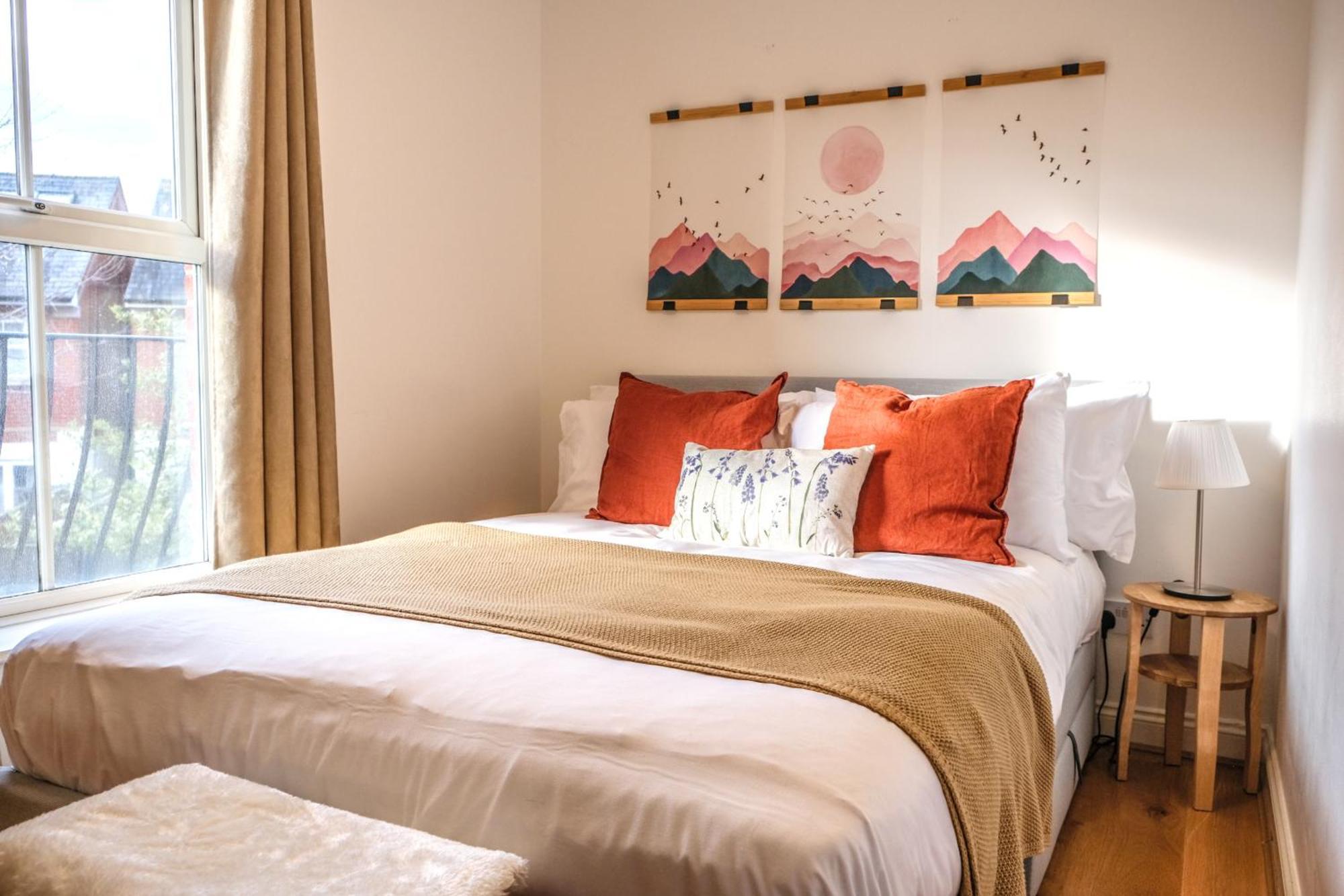 Charming 2br In Centre With Free Parking Apartamento *